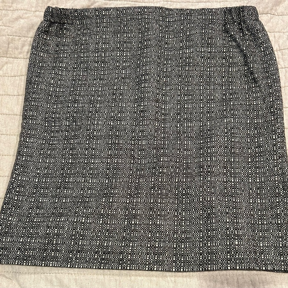 Pure Collection Black and White Pencil Skirt